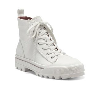 NEW Lucky Brand Eisley High Top Sneakers